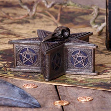 Load image into Gallery viewer, Pentagram Raven Box 16.5cm