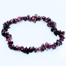 Load image into Gallery viewer, Chipstone Bracelet - Blood Garnet