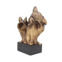 Load image into Gallery viewer, Song of the Wild Howling Wolf Bust 23cm