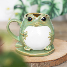 Load image into Gallery viewer, FROG SHAPED MUG AND LILY PAD SAUCER
