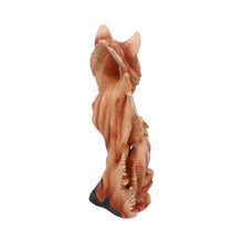 Load image into Gallery viewer, Natural Song Howling Wolves Wood Effect Bust 31cm
